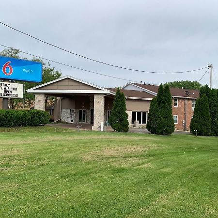 Studio 6 Rockford Exterior photo
